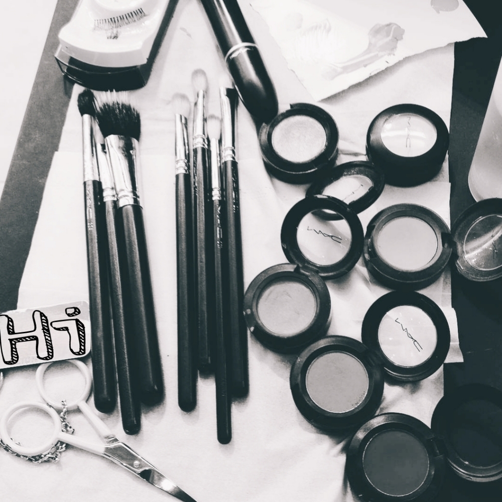 Vanity Vibes Mystery Makeup Box